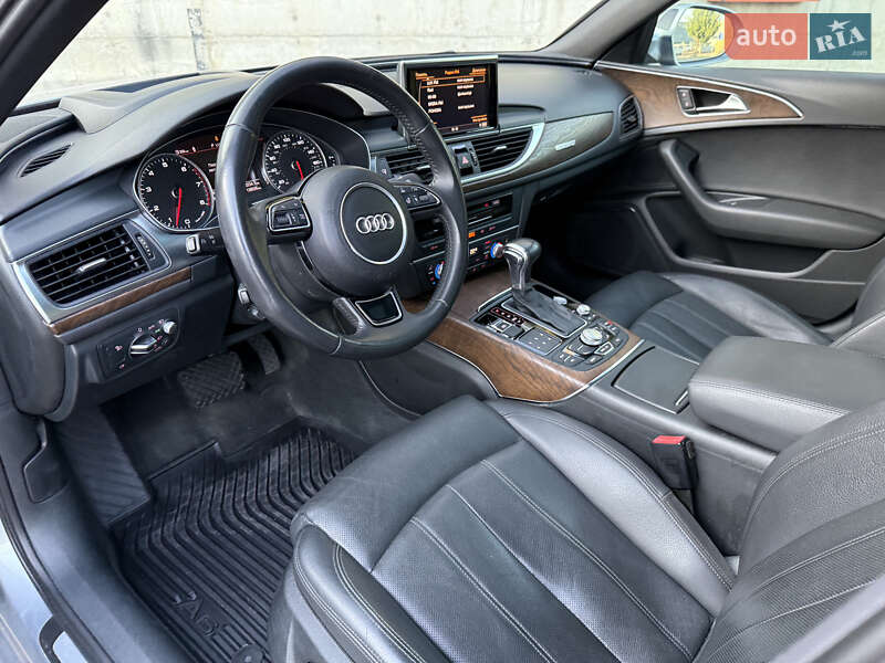 Седан Audi A6 2014 в Ровно