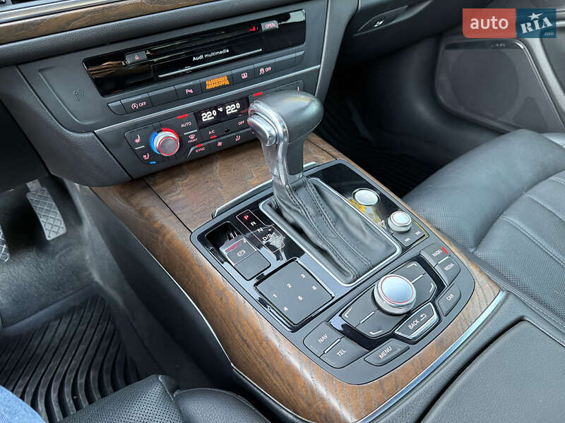 Седан Audi A6 2014 в Ровно