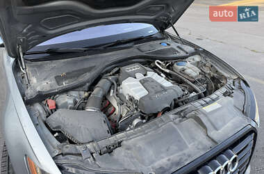 Седан Audi A6 2014 в 