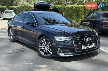 Седан Audi A6 2022 в 