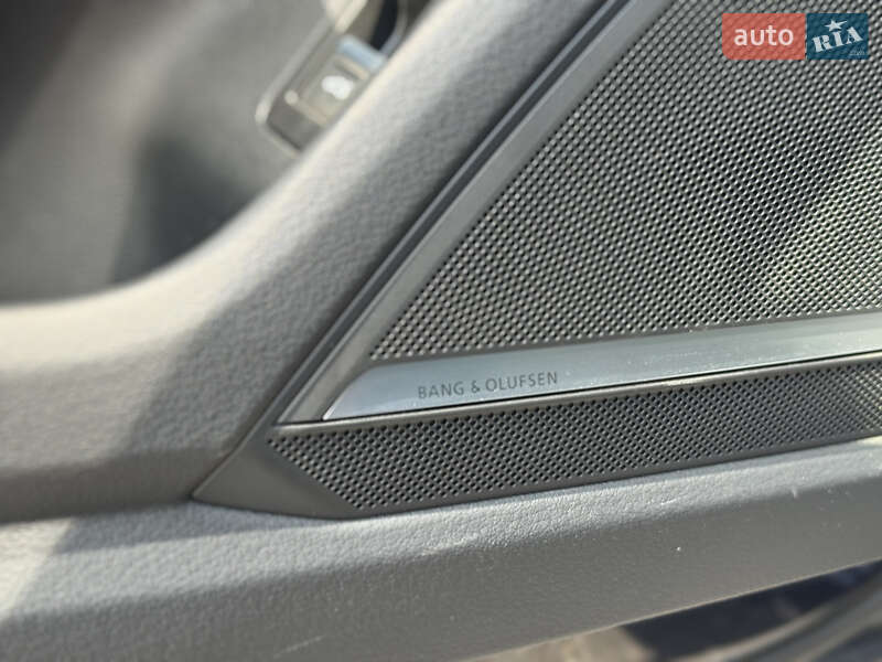 Седан Audi A6 2022 в Киеве