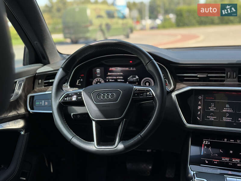 Седан Audi A6 2022 в Киеве