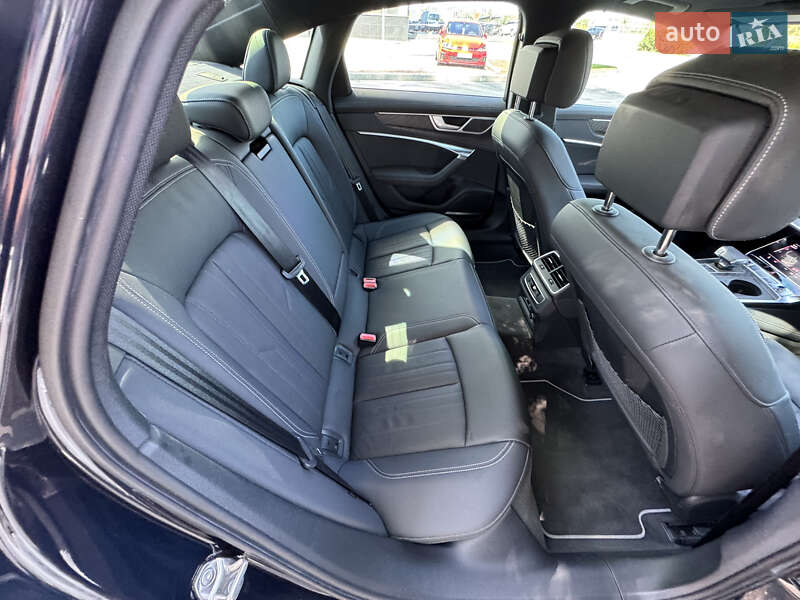 Седан Audi A6 2022 в Киеве