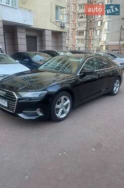 Седан Audi A6 2019 в 