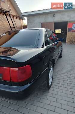 Седан Audi A6 1995 в 