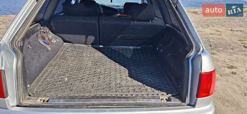 Универсал Audi A6 1996 в Украинке