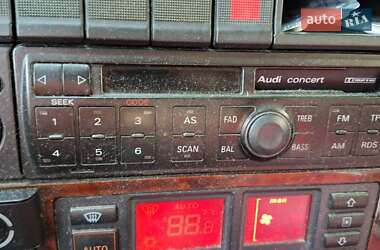 Универсал Audi A6 1996 в 