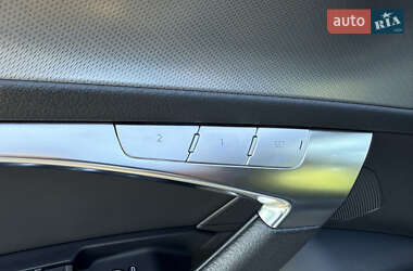Седан Audi A6 2019 в 
