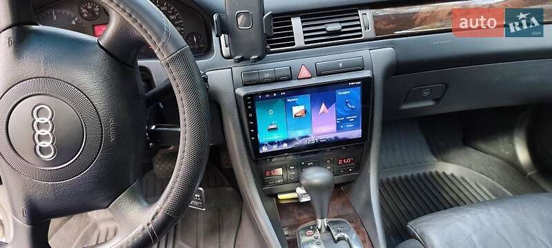 Седан Audi A6 2001 в Никополе