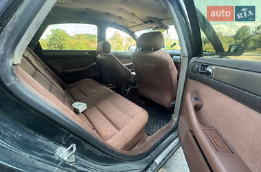 Седан Audi A6 2000 в 