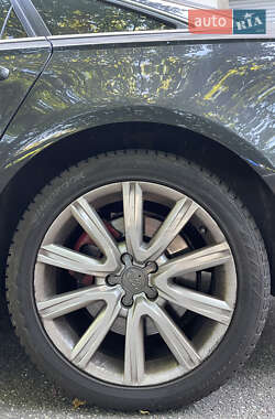 Седан Audi A6 2014 в 