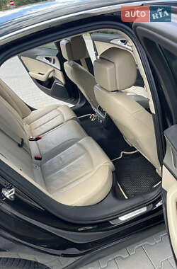 Седан Audi A6 2014 в 