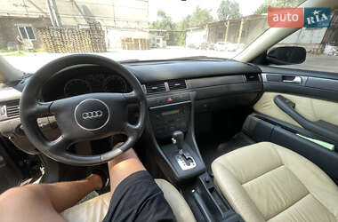 Седан Audi A6 2003 в 