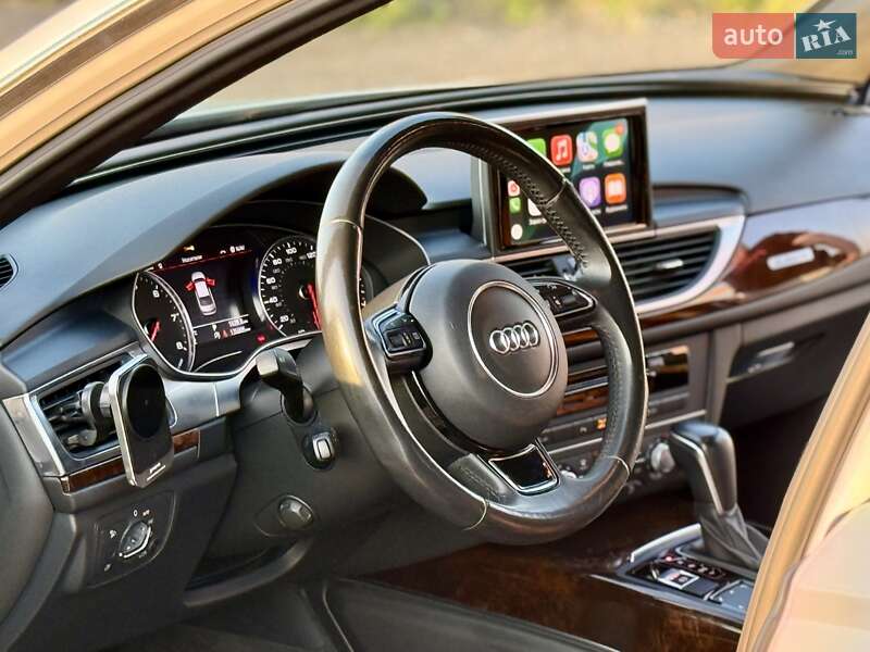 Седан Audi A6 2016 в Киеве