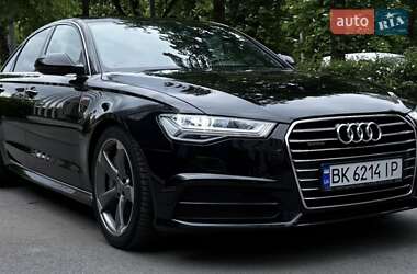 Седан Audi A6 2016 в 
