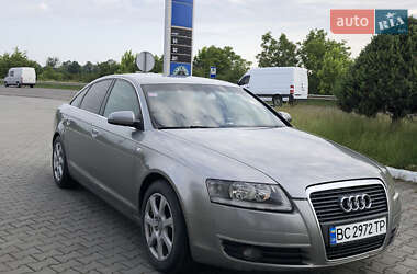Седан Audi A6 2004 в Жовкве