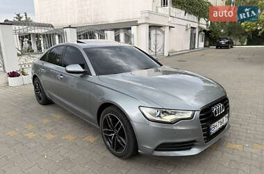 Седан Audi A6 2013 в 