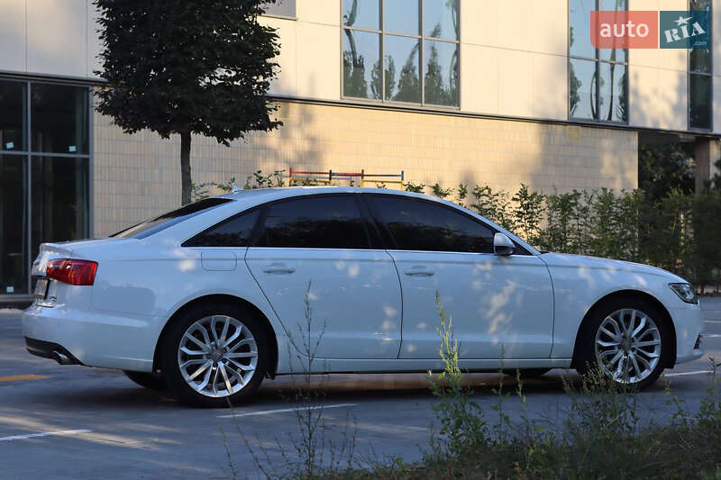 Седан Audi A6 2013 в Києві