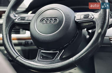 Седан Audi A6 2015 в 