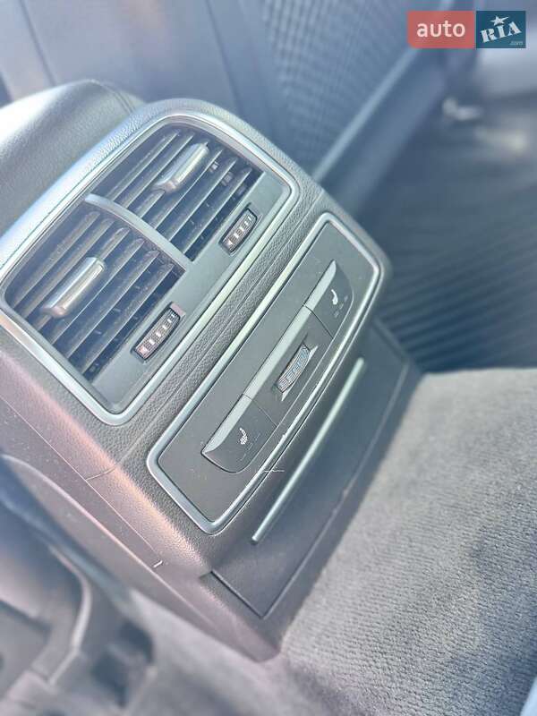 Седан Audi A6 2013 в Самборе