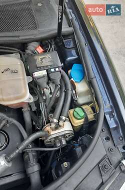 Универсал Audi A6 1998 в 