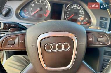Седан Audi A6 2004 в 