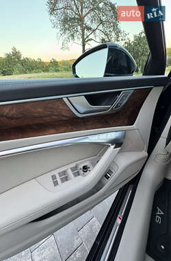 Седан Audi A6 2022 в 