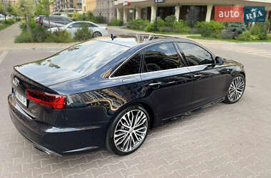 Седан Audi A6 2015 в 