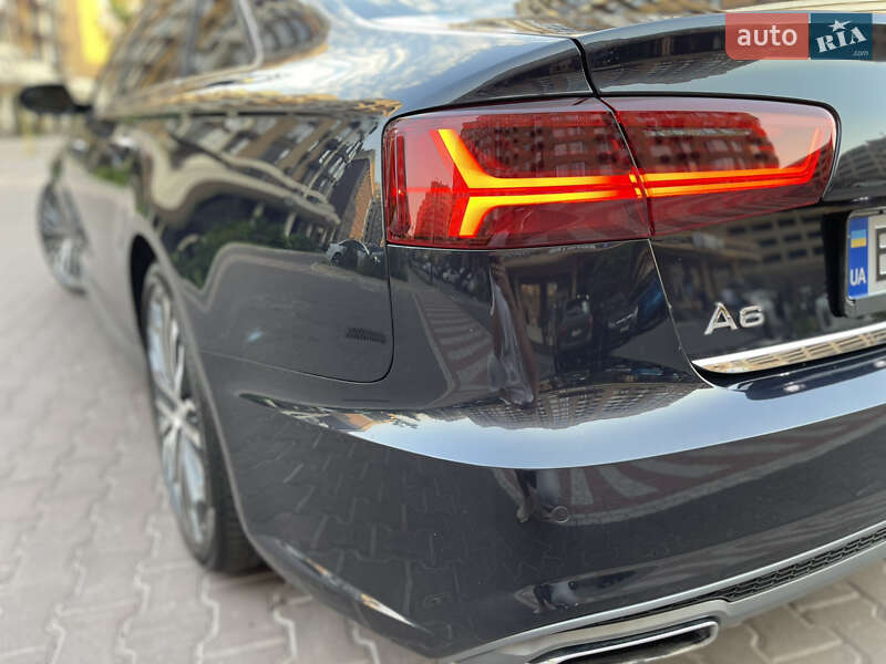 Седан Audi A6 2015 в Киеве
