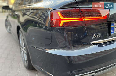 Седан Audi A6 2015 в 