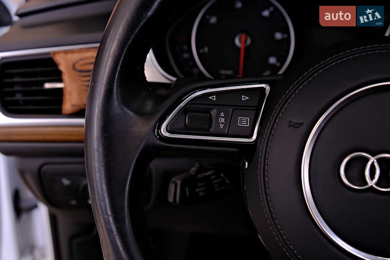 Седан Audi A6 2015 в Одессе