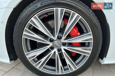 Седан Audi A6 2019 в 