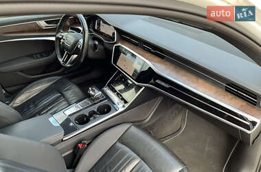 Седан Audi A6 2019 в 