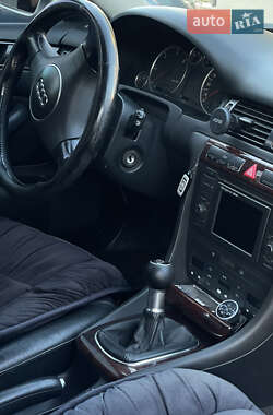 Универсал Audi A6 2003 в 