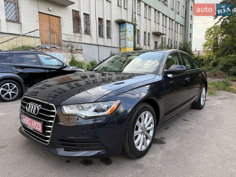 Седан Audi A6 2013 в 