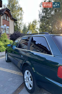 Универсал Audi A6 1995 в 