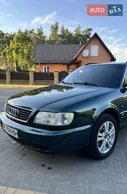 Универсал Audi A6 1995 в 