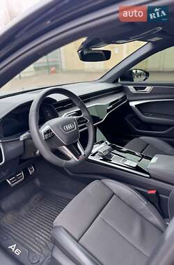 Седан Audi A6 2023 в 