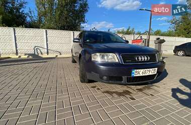 Универсал Audi A6 2001 в 