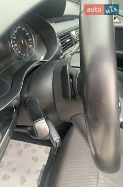 Универсал Audi A6 2012 в 