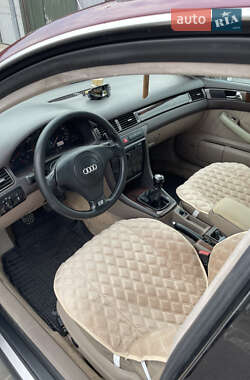 Универсал Audi A6 1998 в 