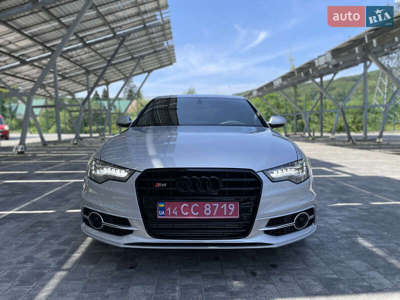 Седан Audi A6 2013 в 
