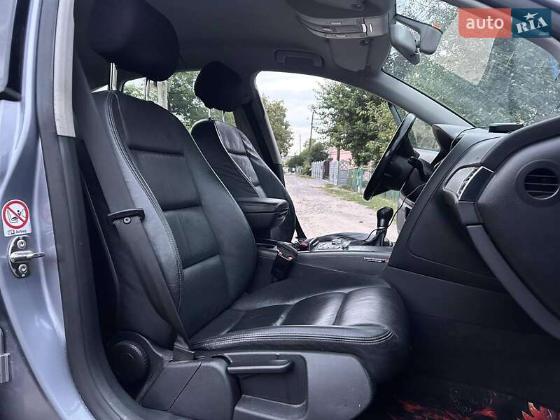 Седан Audi A6 2006 в Хмельнике