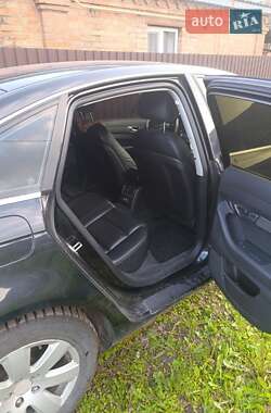 Седан Audi A6 2004 в 
