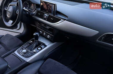 Седан Audi A6 2012 в 