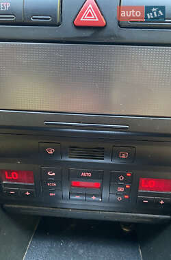 Универсал Audi A6 2000 в 