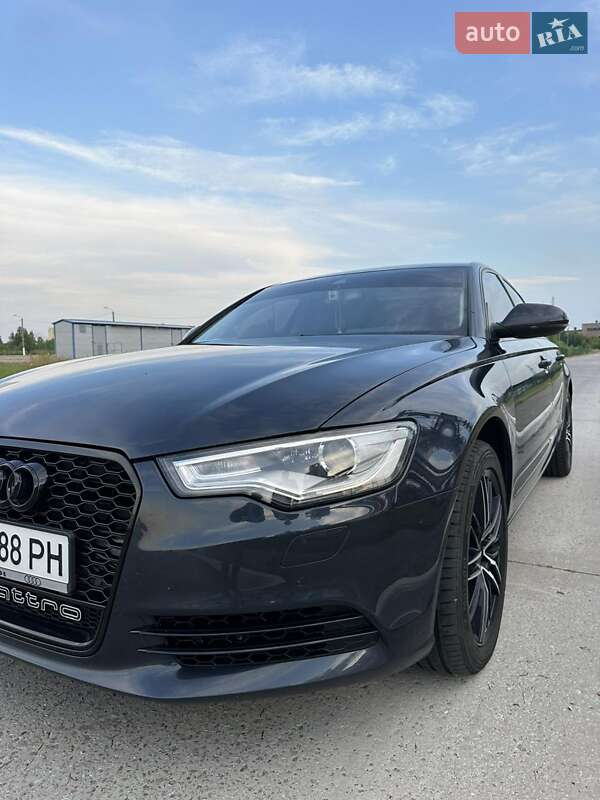 Седан Audi A6 2013 в Коростене