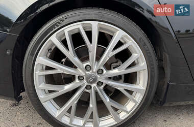 Седан Audi A6 2018 в 