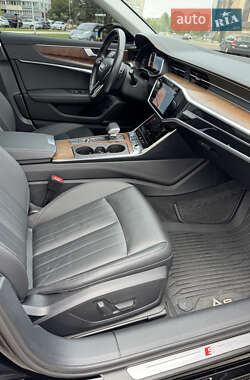 Седан Audi A6 2018 в 