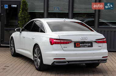 Седан Audi A6 2019 в 